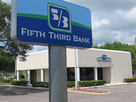 Fifth third bank location - Fifth Third Bank Hickory Village. 5820 Nolensville Pike. Nashville, TN 37211. (615) 690-5930. Lobby Closed - Opens at 9:00 AM. Drive-thru Closed - Opens at 9:00 AM. Get Directions to Hickory Village. 